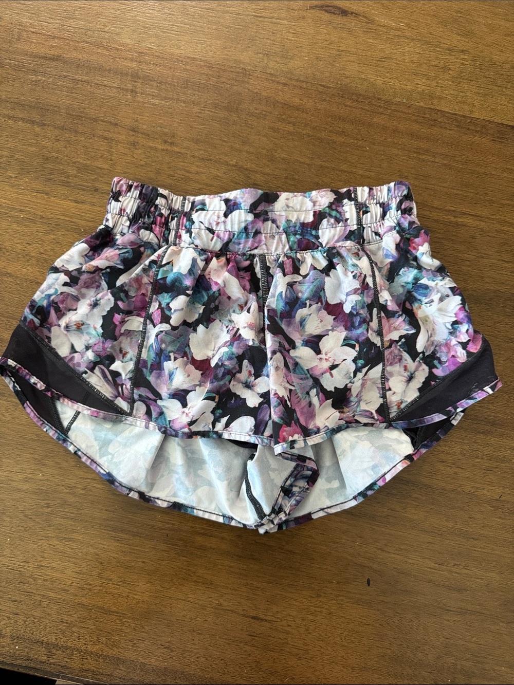 Lululemon Floral Print Women’s Running Shorts - Purple Floral